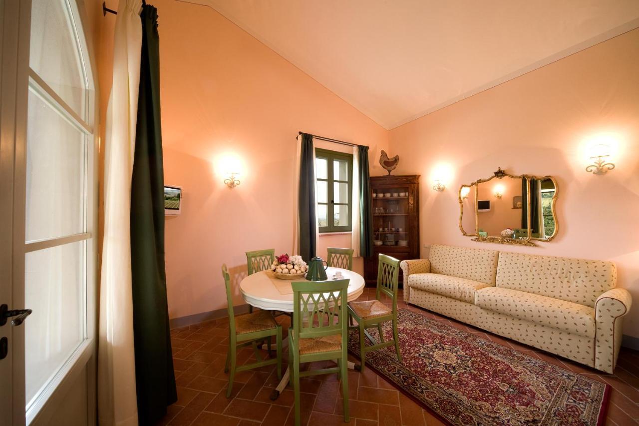 Borgo Della Meliana Gambassi Terme Hotel Bilik gambar